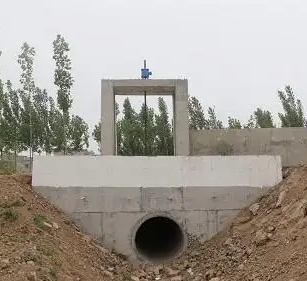 面厚聚氨酯防水涂